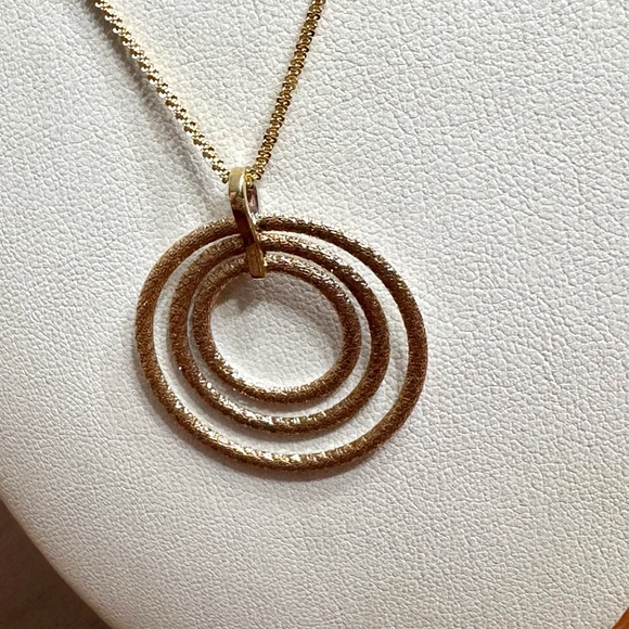 10K Yellow/White Gold Necklace Charm - Picture 2 of 10